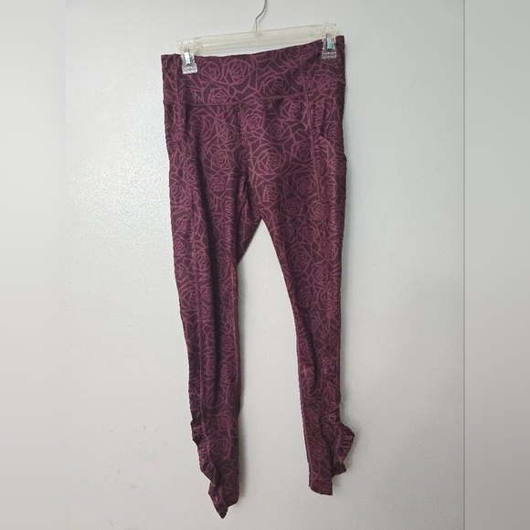 Lululemon Speed Tight IV Posey Red Grape Bordeaux Drama Womens Size 6 *Hole - Picture 1 of 12